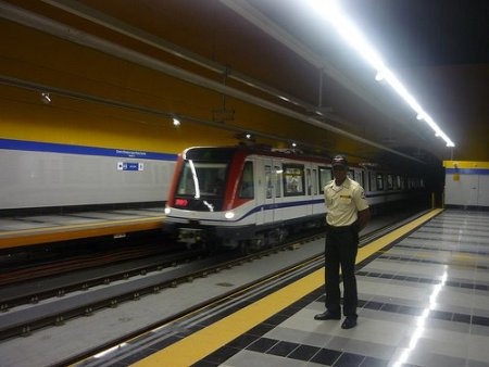 estha: metro en Santo Domingo09