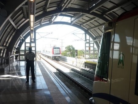 estha: metro en Santo Domingo02