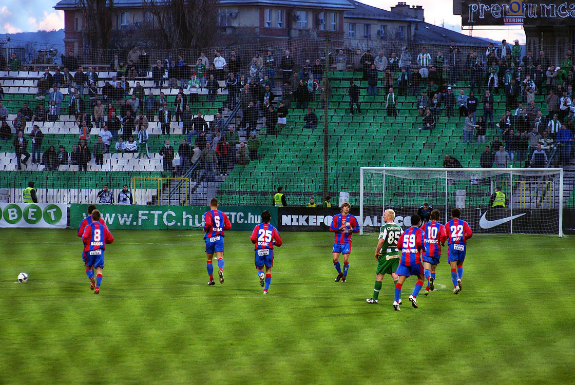 20100328 ftc-vasas dsc38727