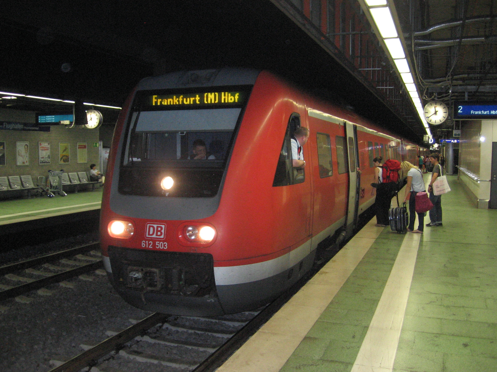 Flughafen-Frankfurt DB Regio Bahn 612 503 1