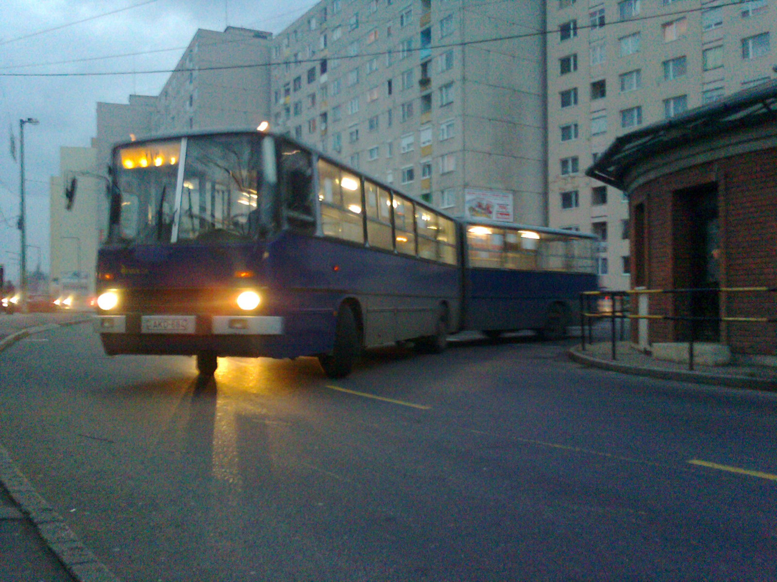 Ikarus 280