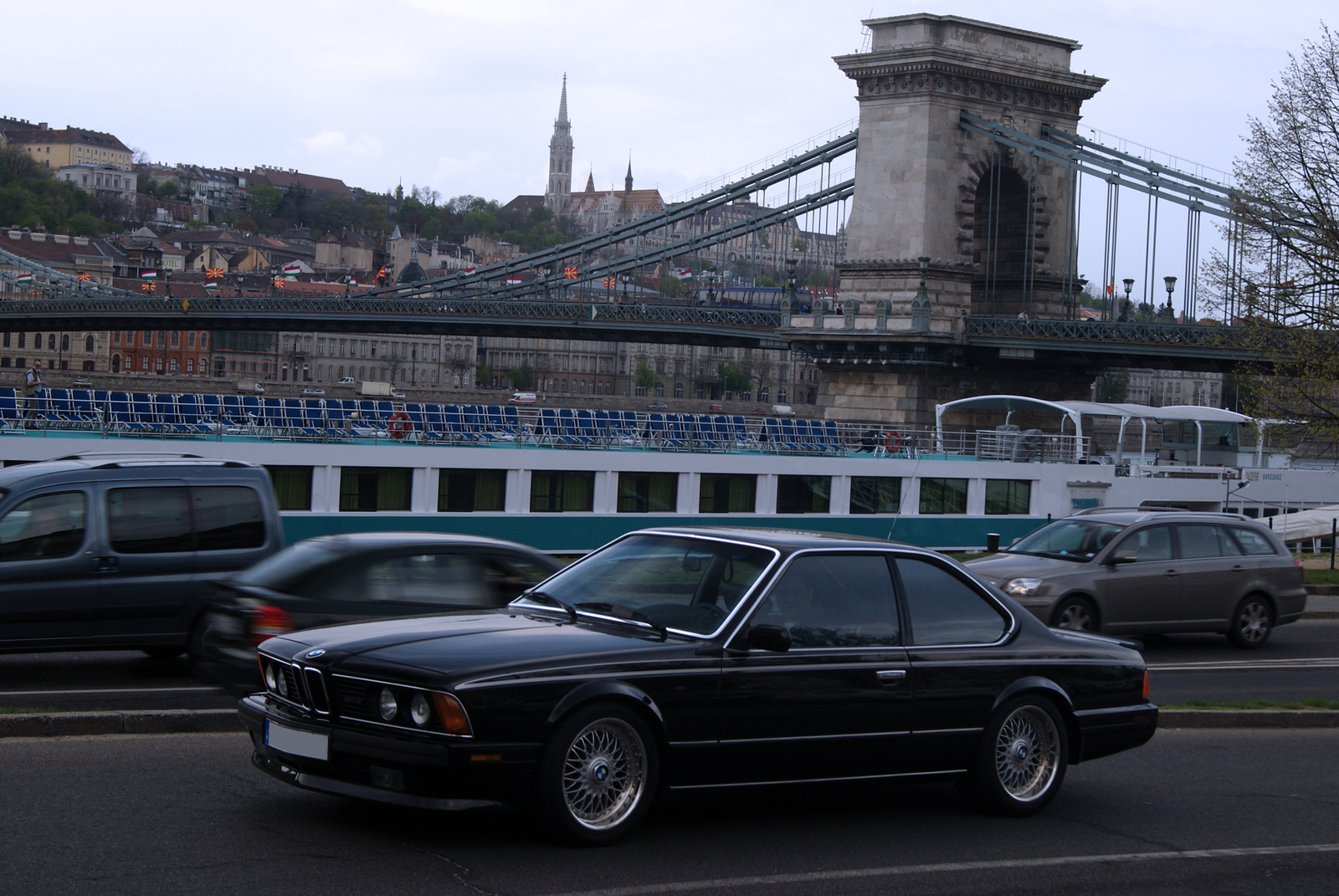 BMW E24 M635CSi