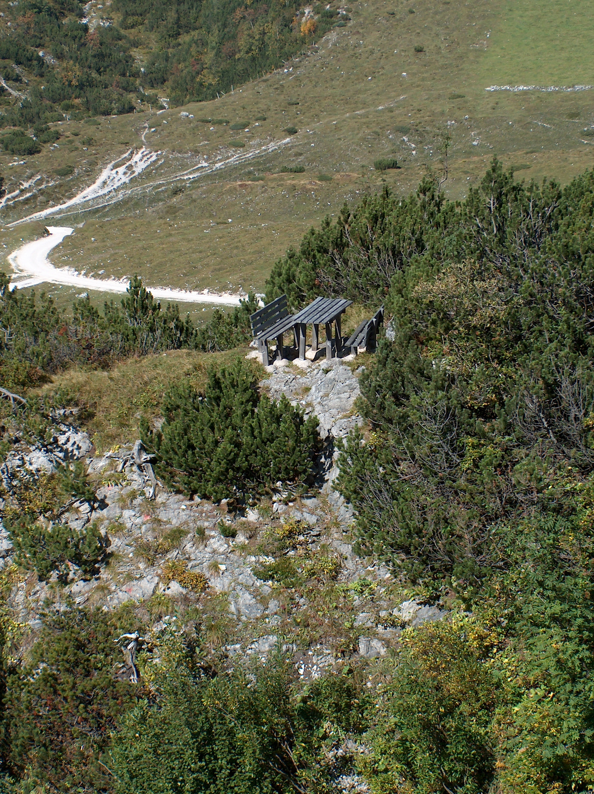 200909 Zugspitze 149 Karwendelhaus - pihenő hegymászóknak