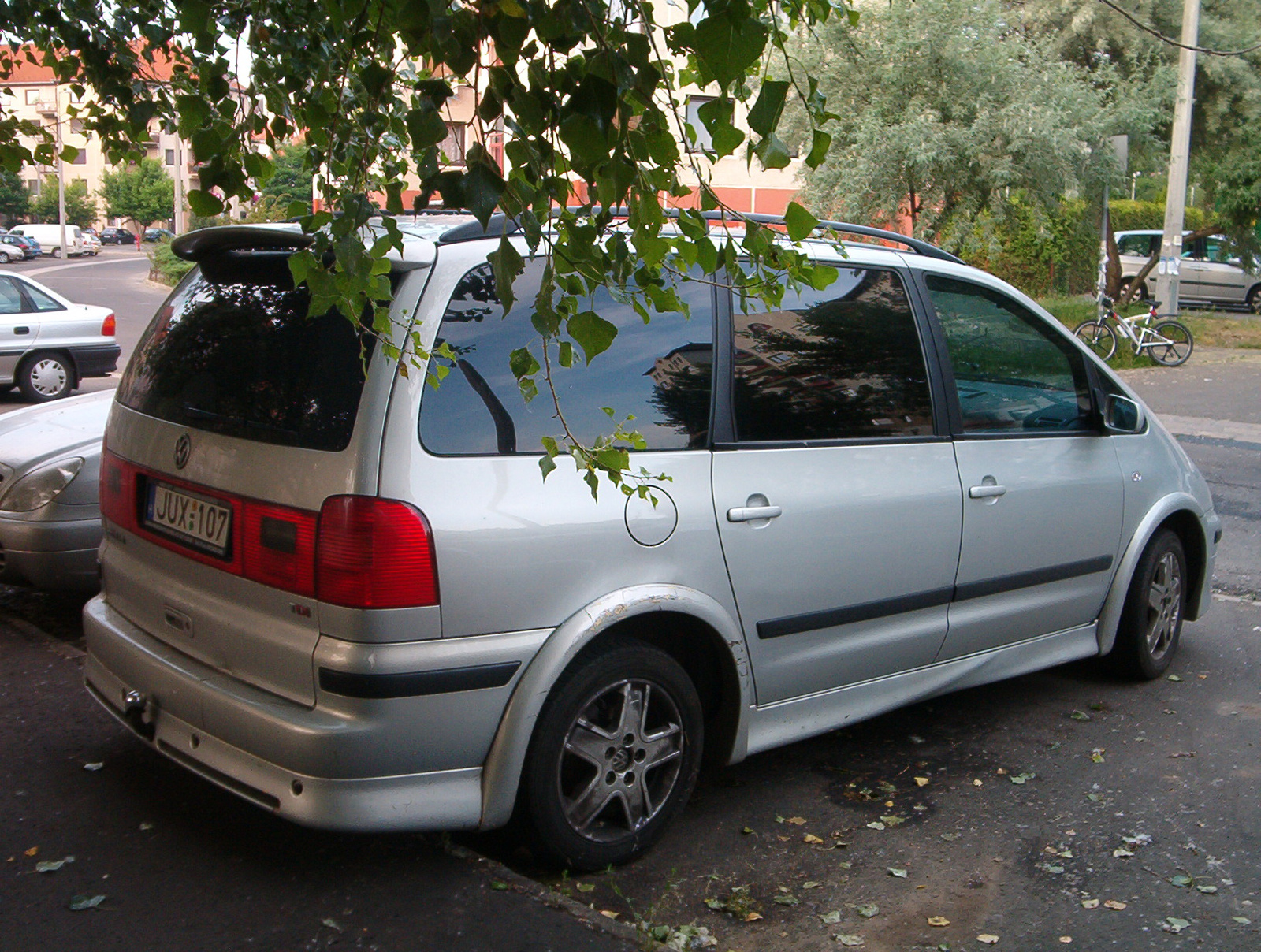 Volkswagen Sharan 4