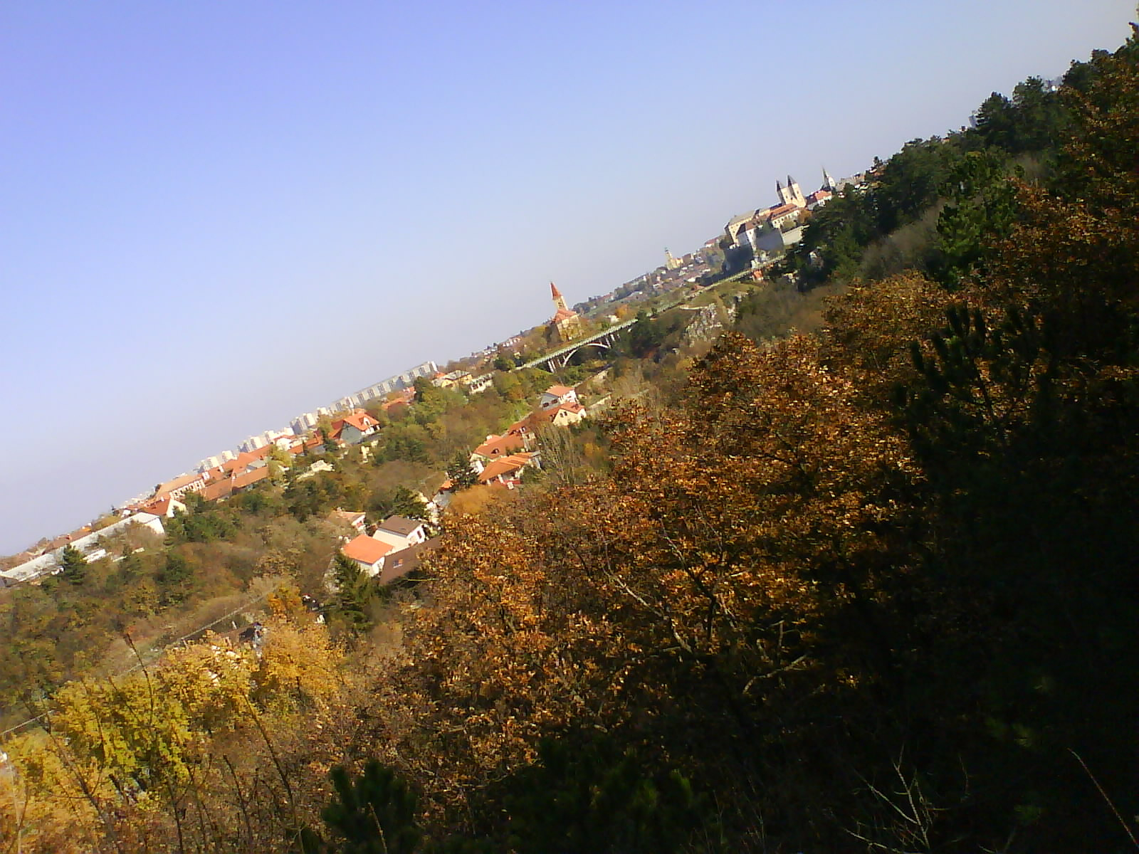 12.24. 2 panorama a hegyről