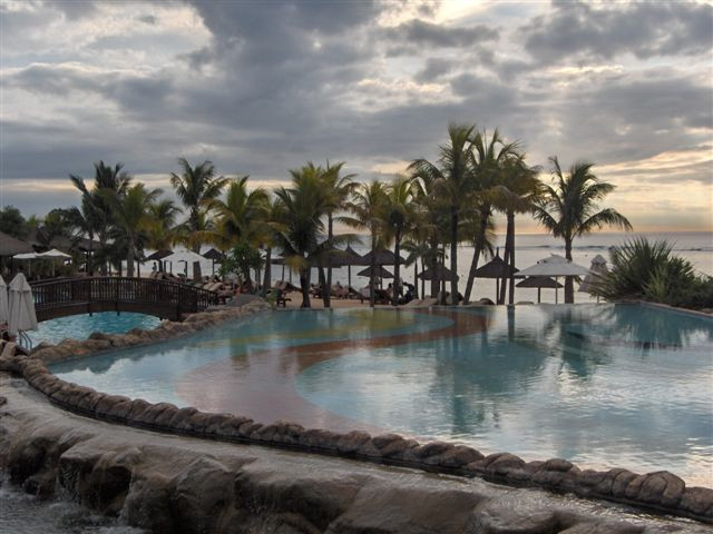 mauritius, Hotel Meridien, óceánpart, pálmafák