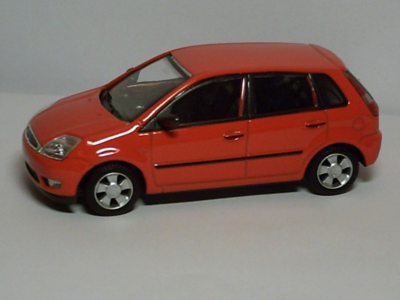 FORD FIESTA H.WELL 1 43