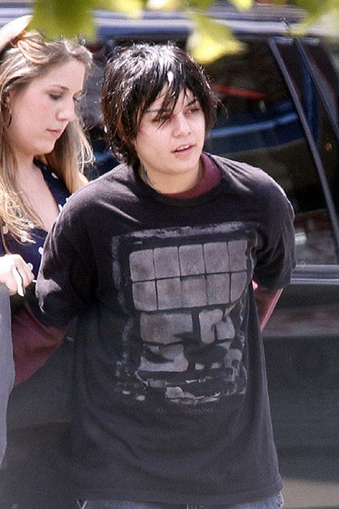 vanessa-hudgens-gimme-shelter-set-image-4