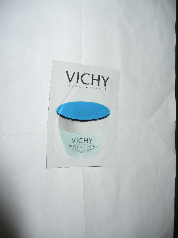 Arckrém minta Vichy novadiol P1080062