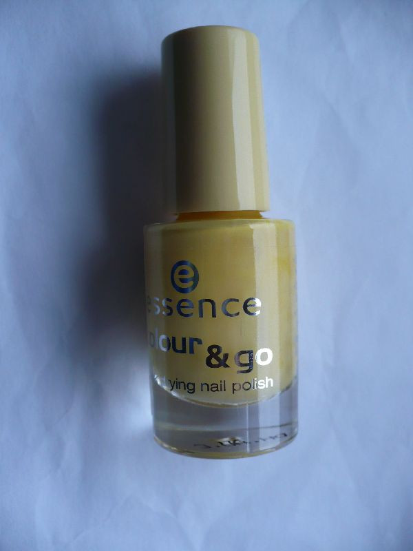 Körömlakk Essence S color and go 051 yellow mellow P1080421