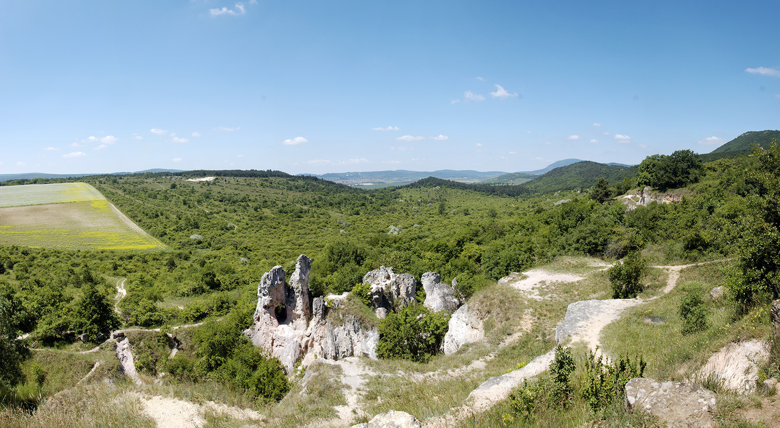 pilisborosjeno panorama teve szikla
