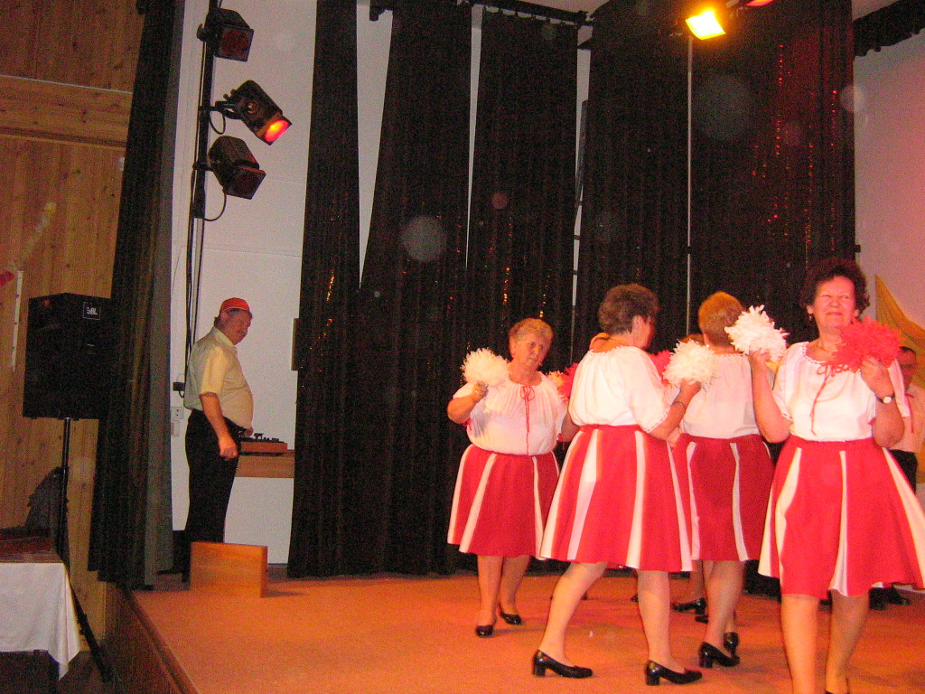 2009.Farsangi pon-pon lányok