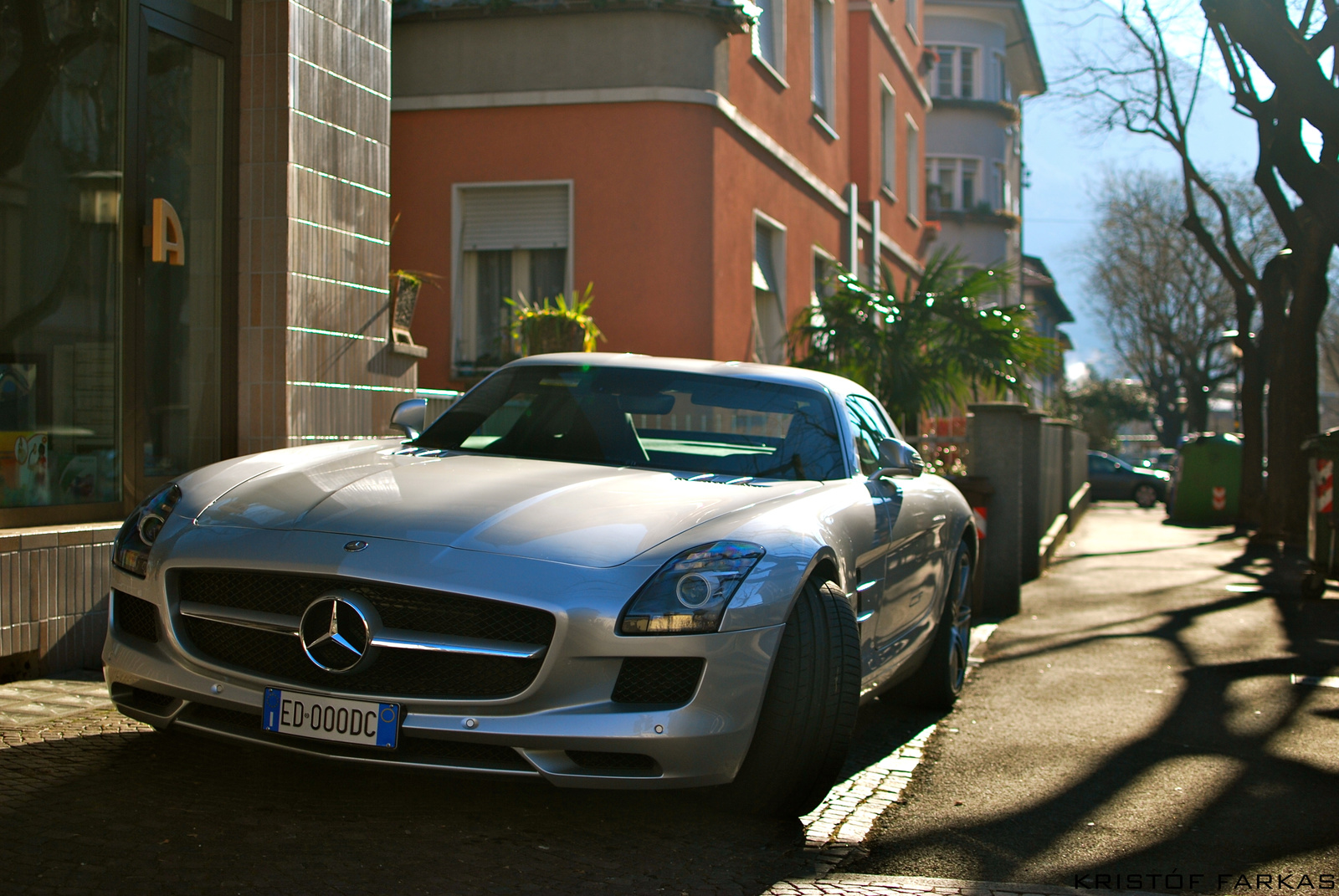 Mercedes SLS