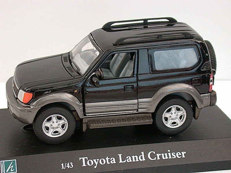 TOYOTA LAND CRUISER H.WELL 1 43