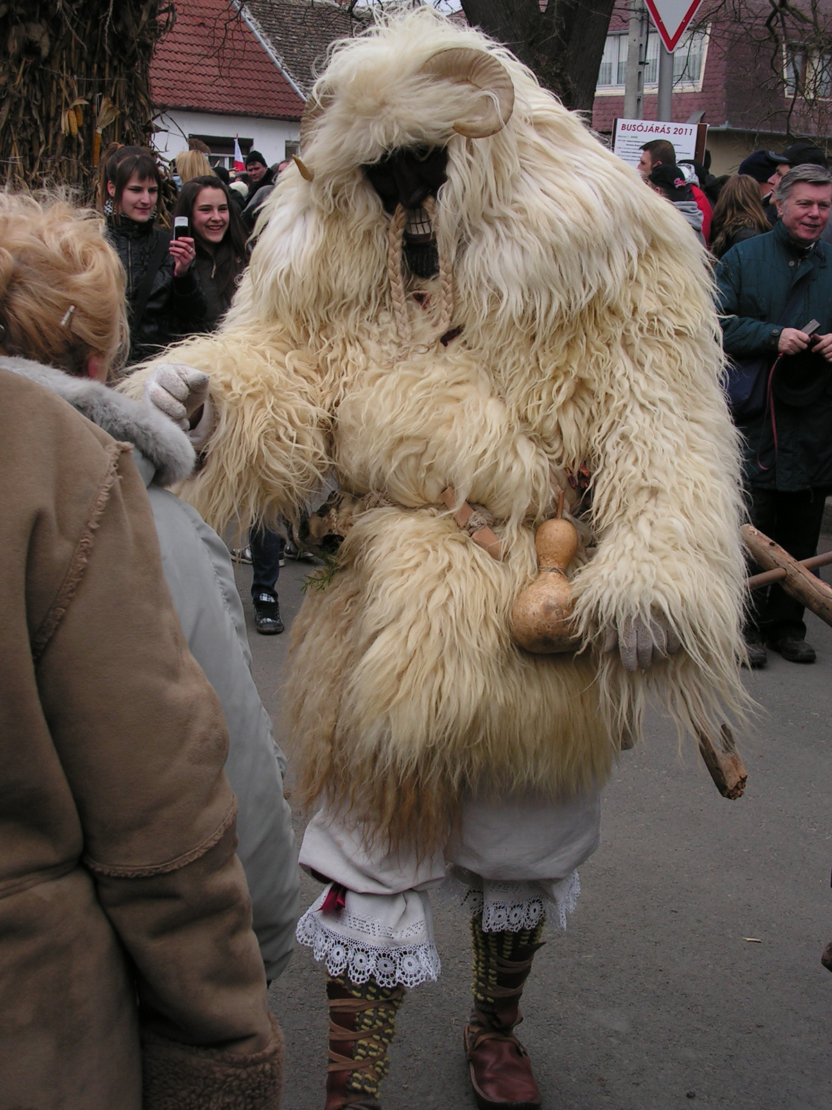 Busó maszk 9