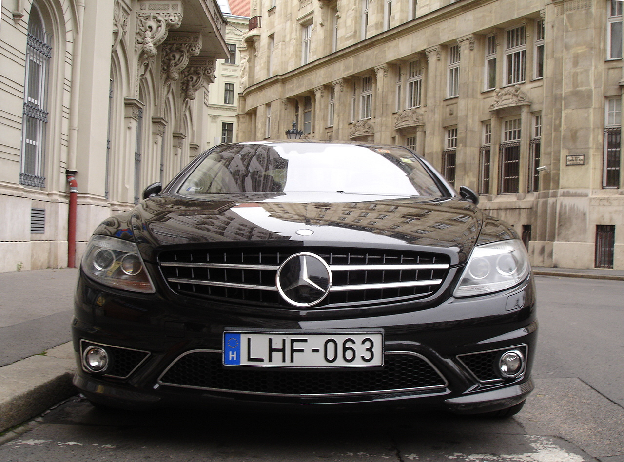 Mercedes-Benz CL63 AMG