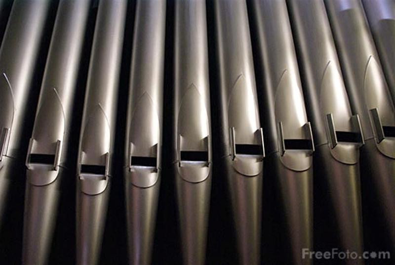 11 14 31---Church-Pipe-Organ web (Medium)