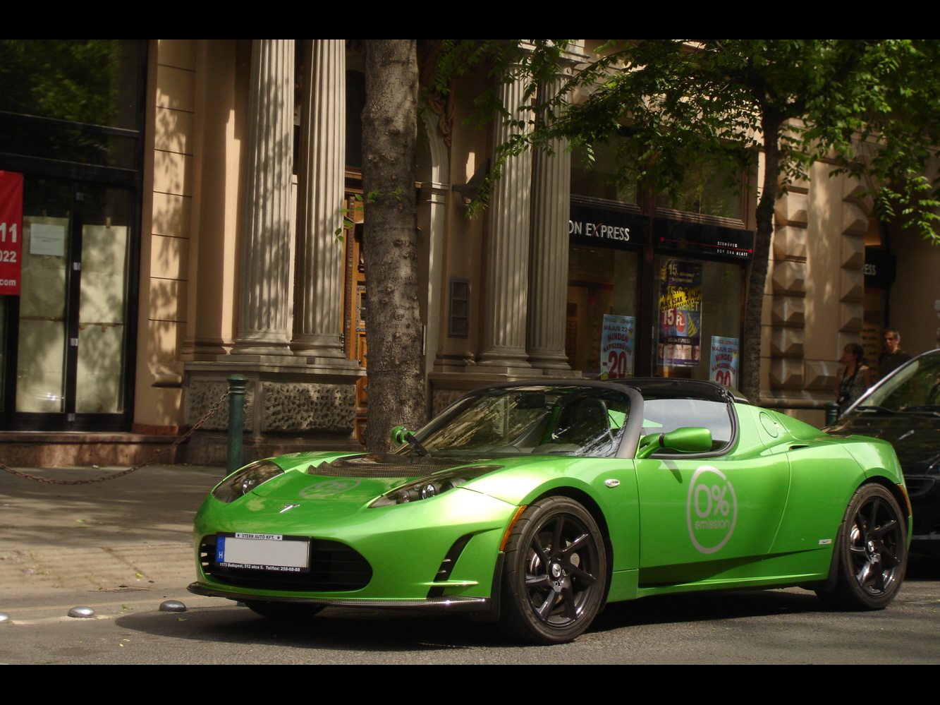 Tesla Roadster Sport