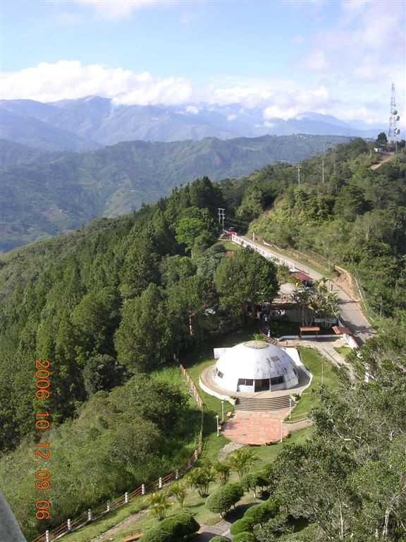 150 Trujillo - Monumento a la Virgen de la Paz