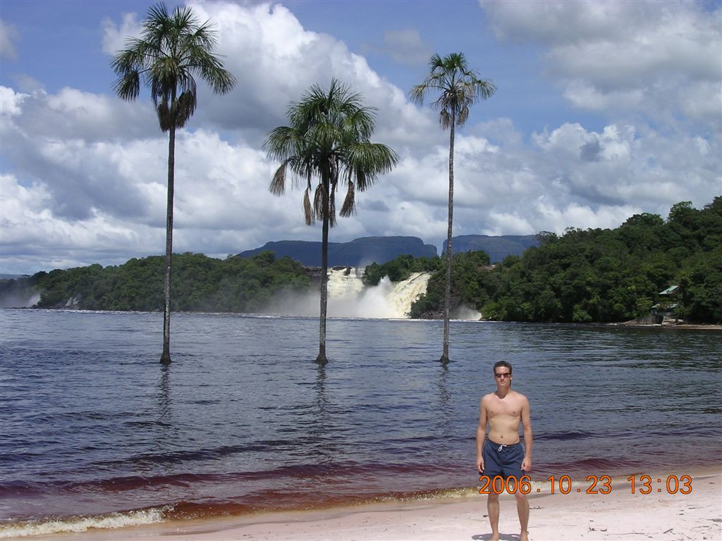 387 Canaima