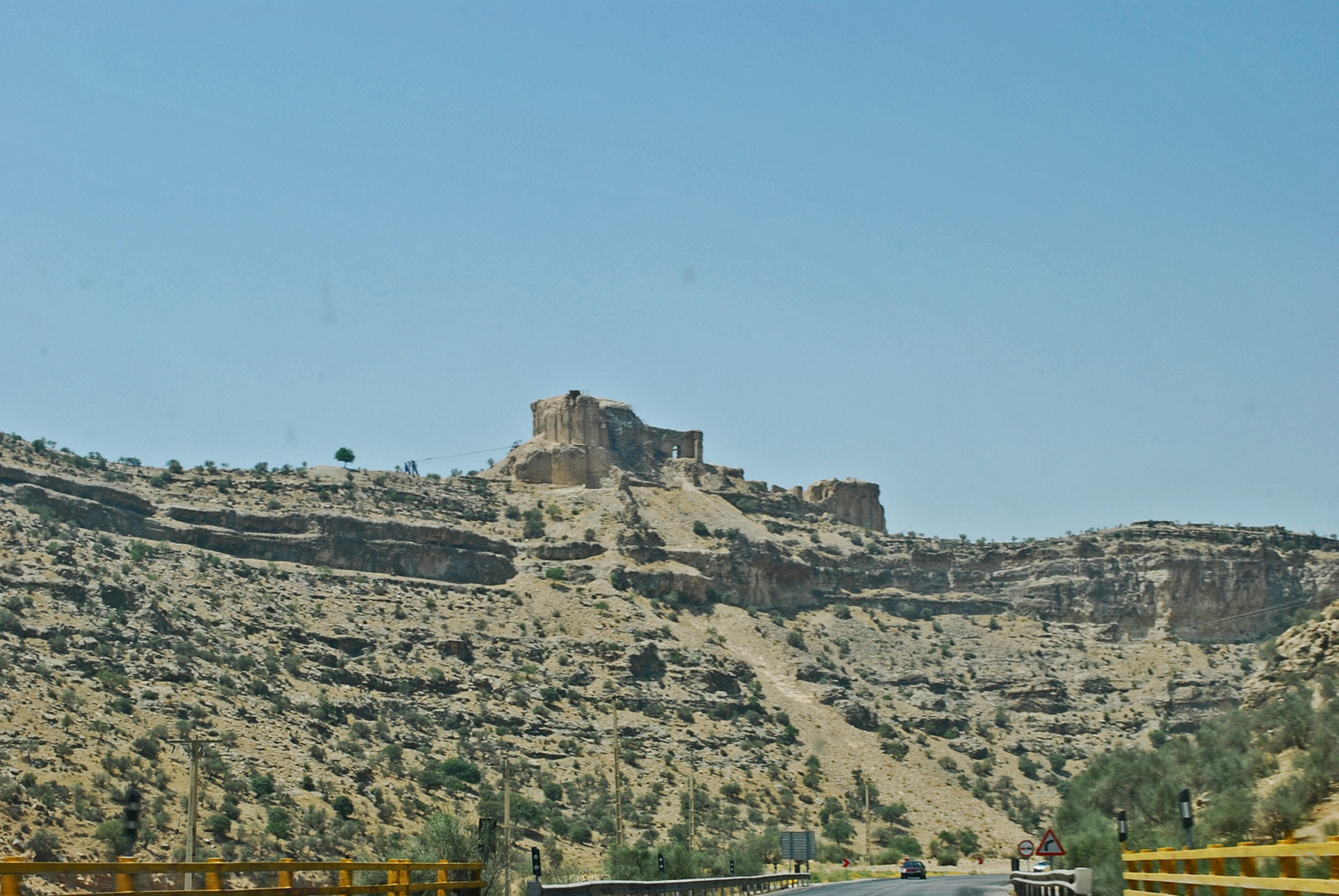 Irán 2759 Qale-ye Dokhtar Firuz Abad