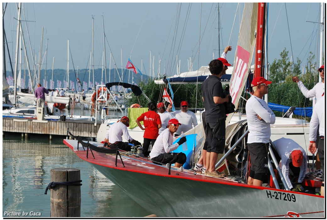 rafficasponzibalatonkékszalaggaca201100074