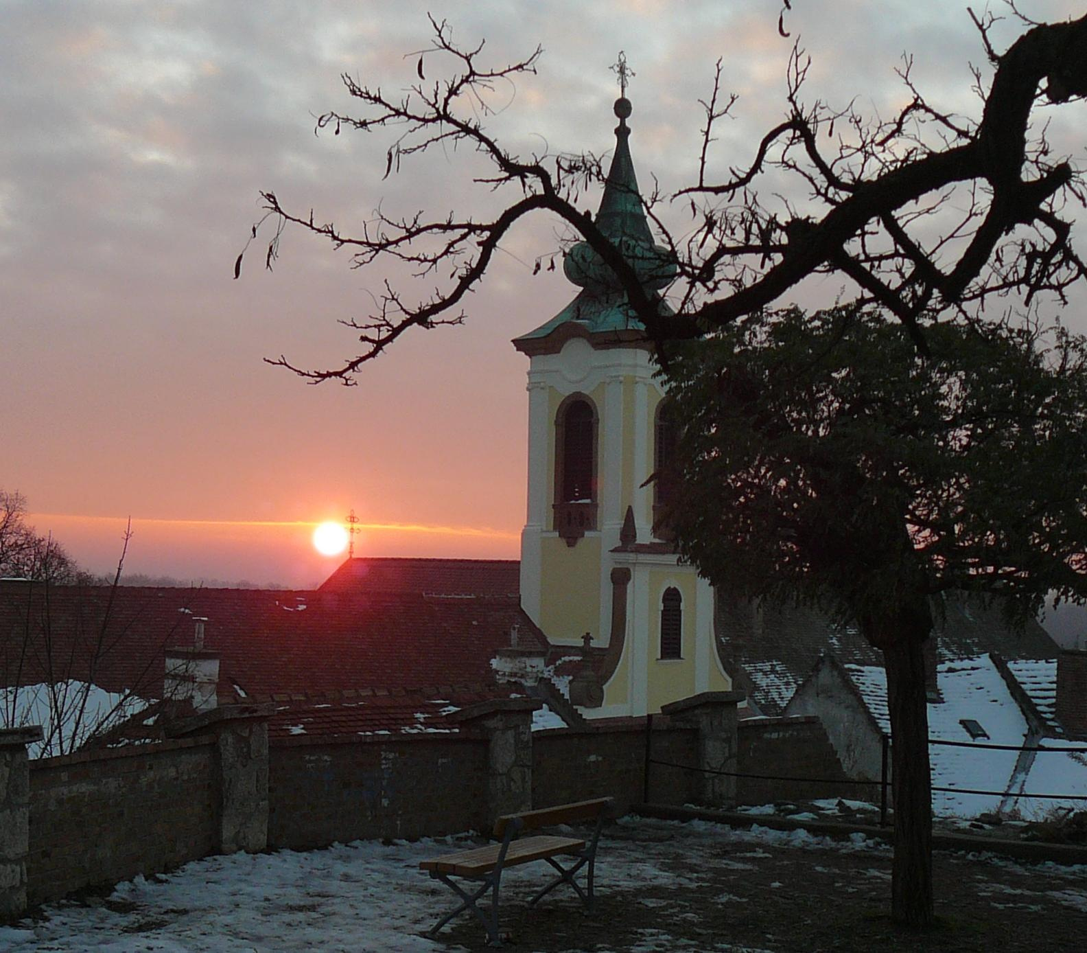 2008-11-28-Sztendre(napfelkelte-NAP-Templomdomb)- 003(a)