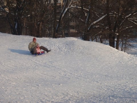 vegyük elő a kis szánkót