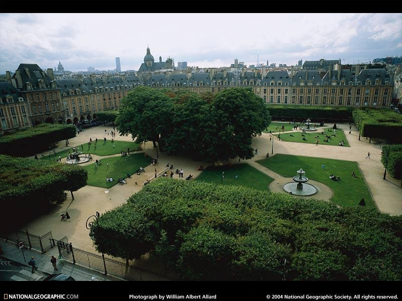 place-des-vosges-730345-sw (Medium)