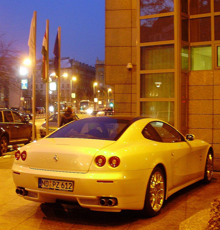 Ferrari 612 Scaglietti