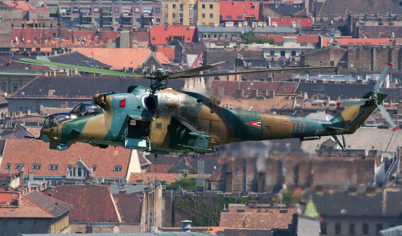 Mi-24D580