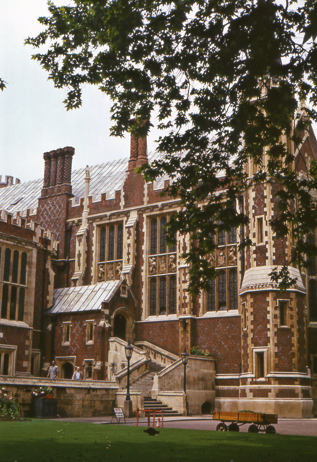 340 London Lincolns Inn