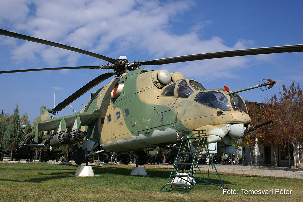 Kecel Mi-24-01