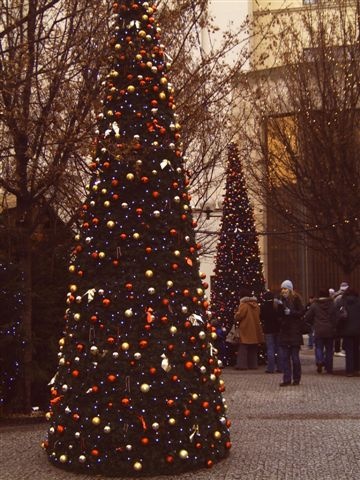 Prága, karácsony elõtt az Óvárosi téren