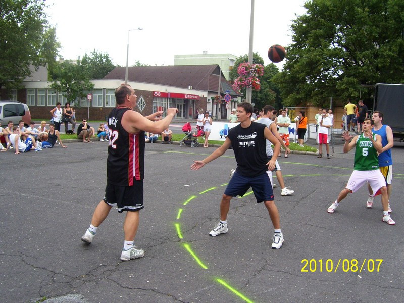 2010 Streetball 186