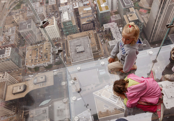 Sears+Tower+Unveil+New+Glass+Ledge+103rd+Floor+lXNlIDghTHul