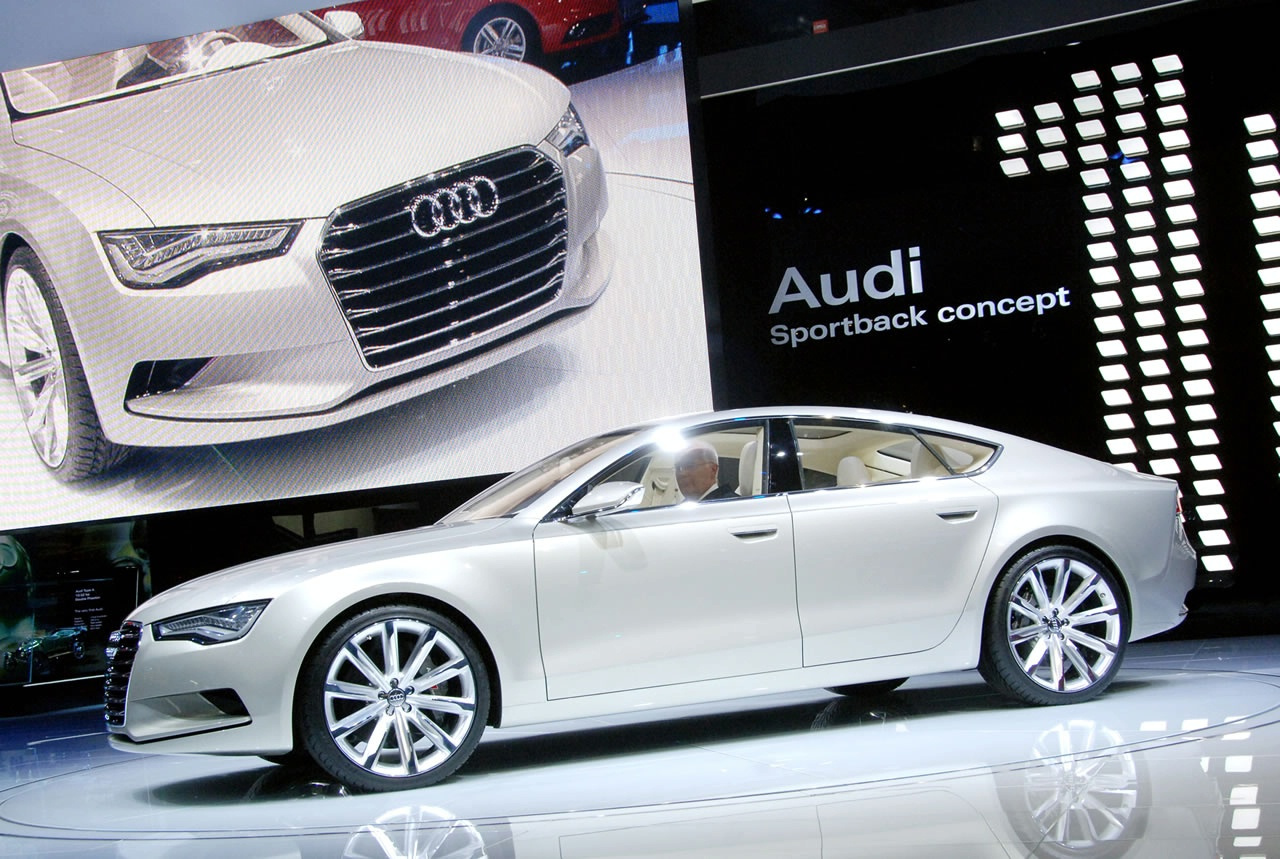 audi-a7-sportback-concept-at-2009-detroit-auto-show