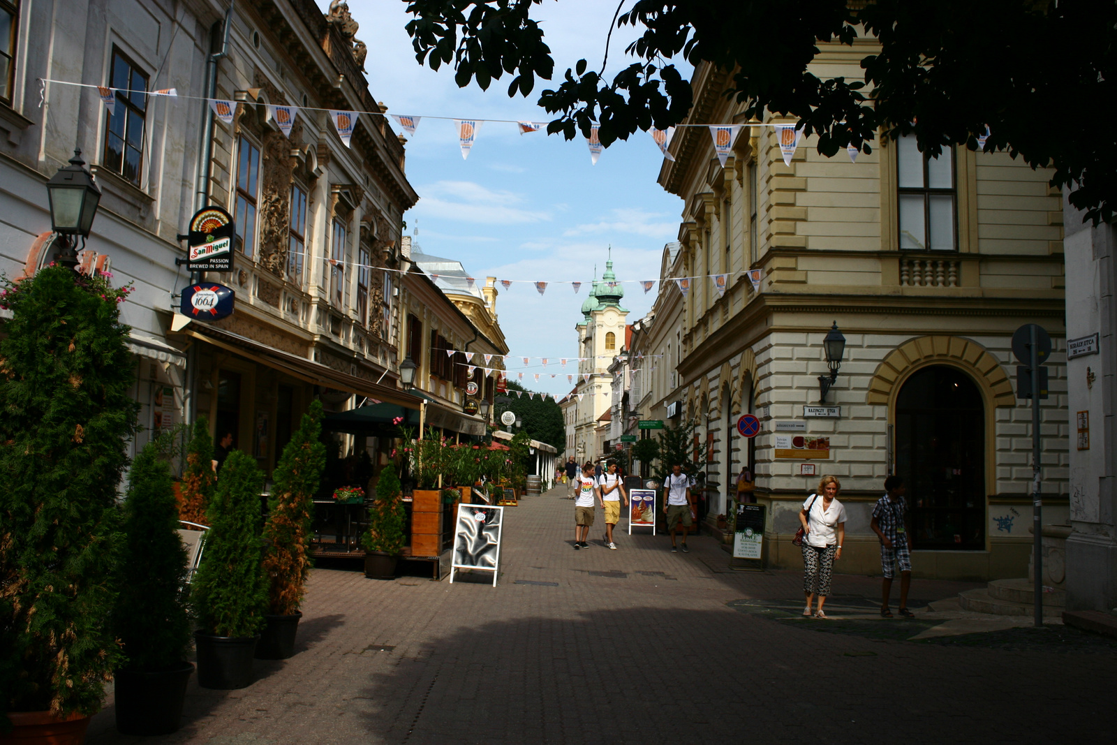 Baranyai barangolások,Pécs 187