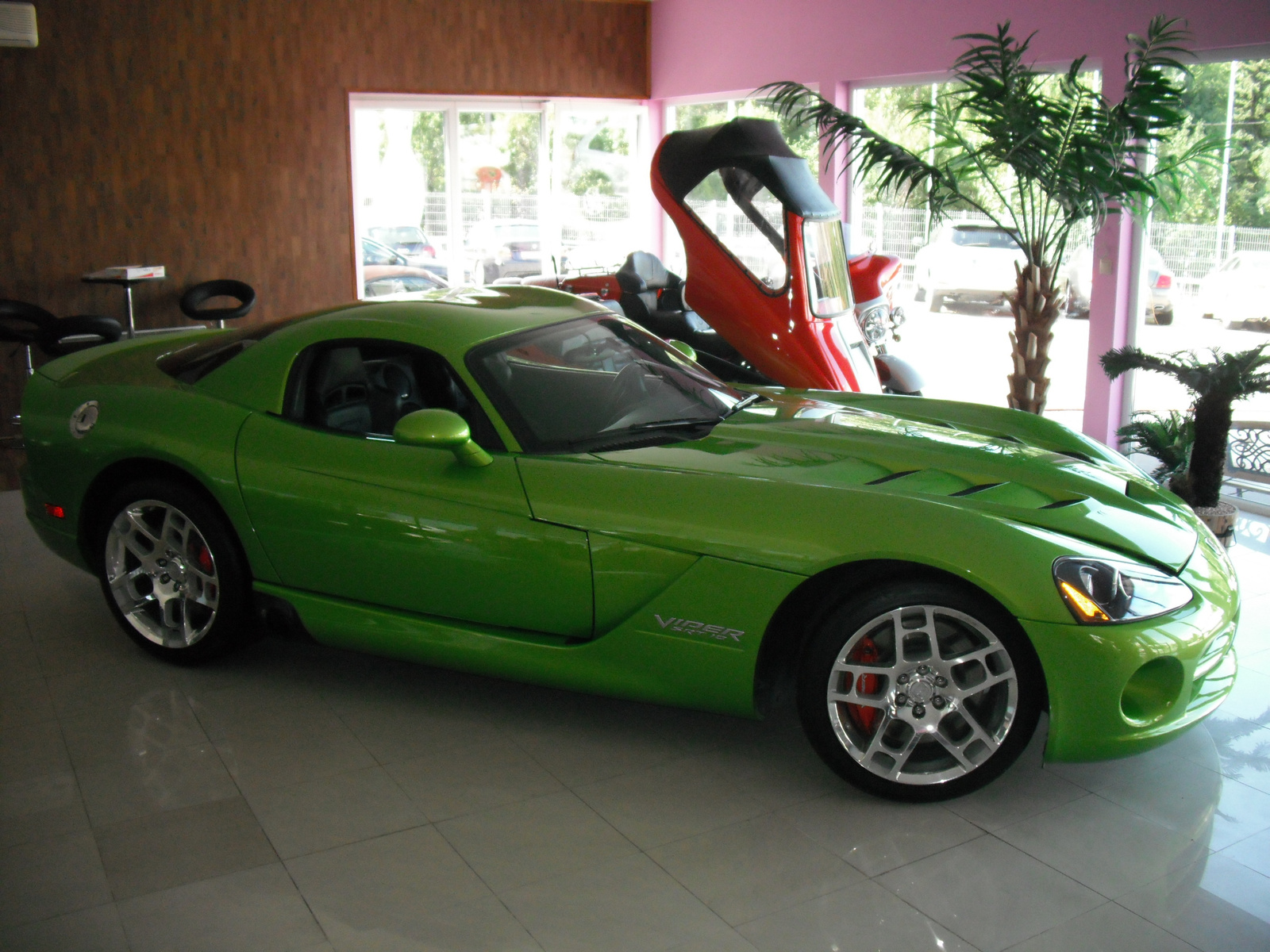 Dodge Viper SRT-10