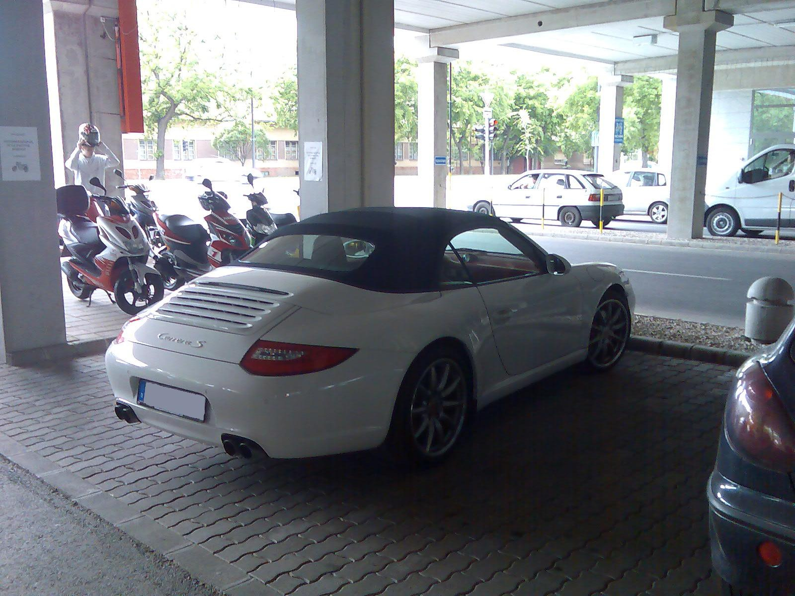 Porsche Carrera S CC