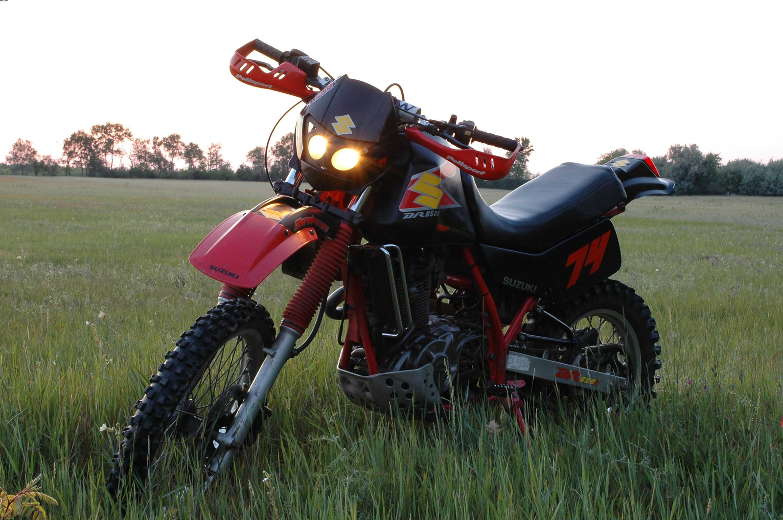 2009 05 25 suzuki dr650r.4