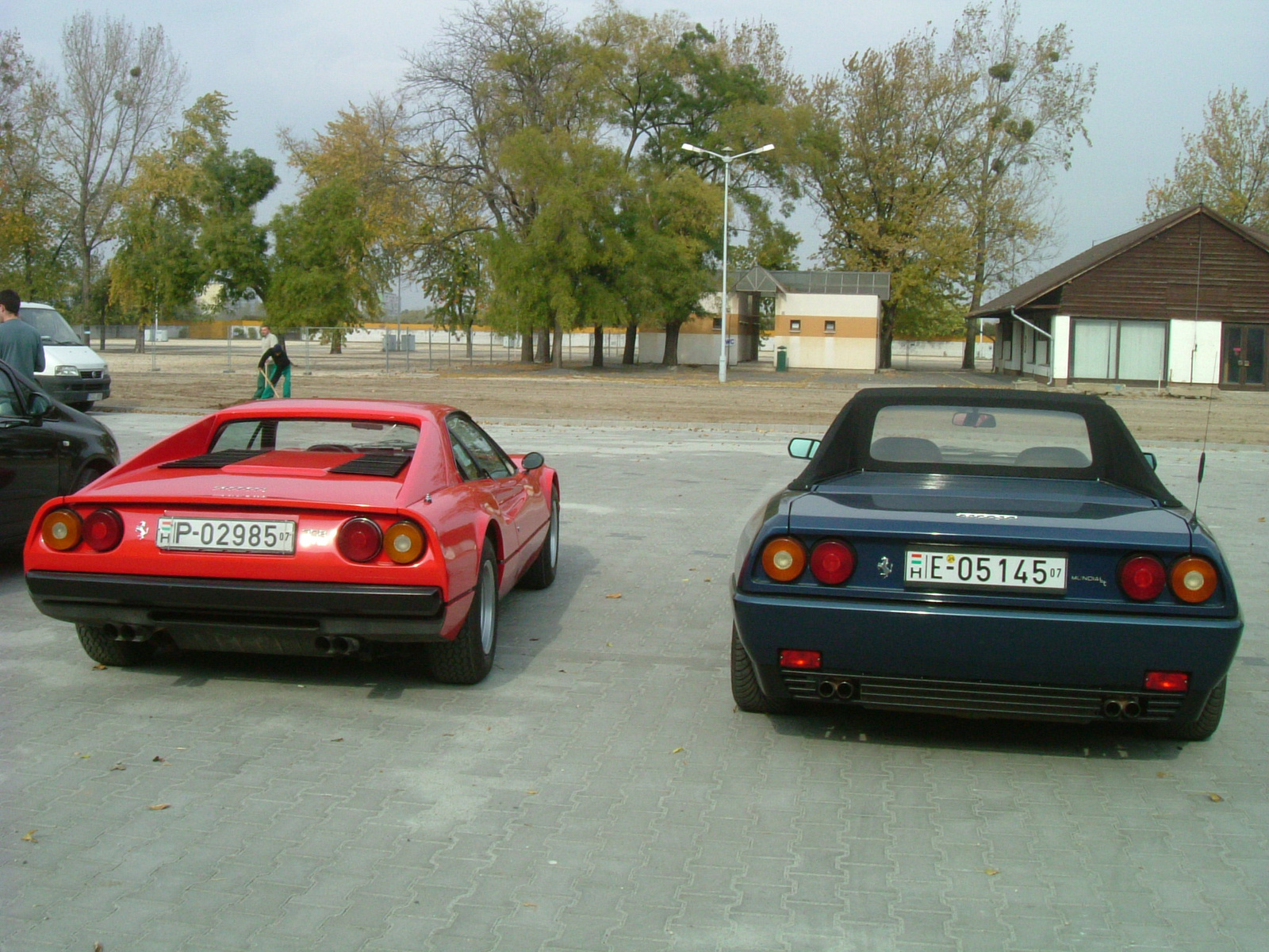 Ferrari Mondial T Cabriolet & Ferrari 308 GTB