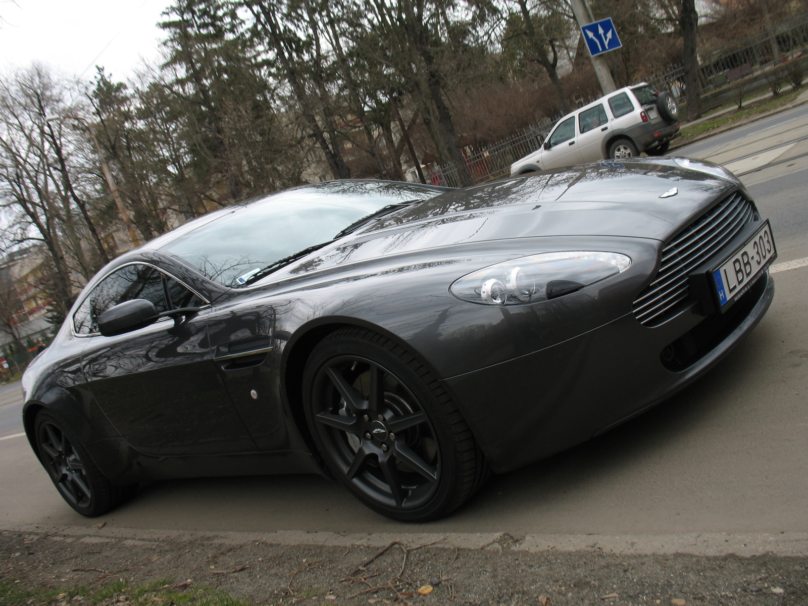 Aston Martin V8 Vantage