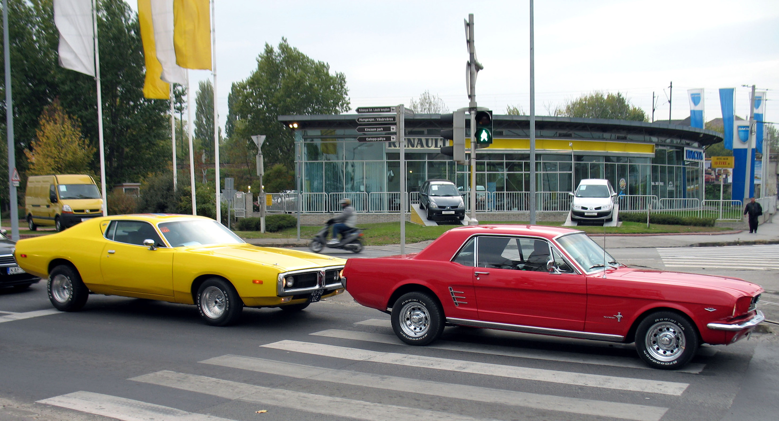 Charger & Mustang