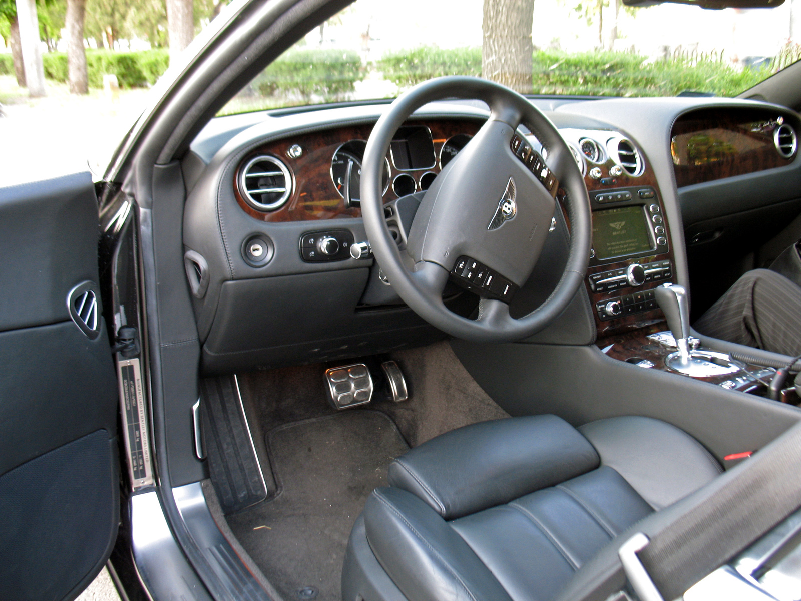 Bentley Continental GT Inside