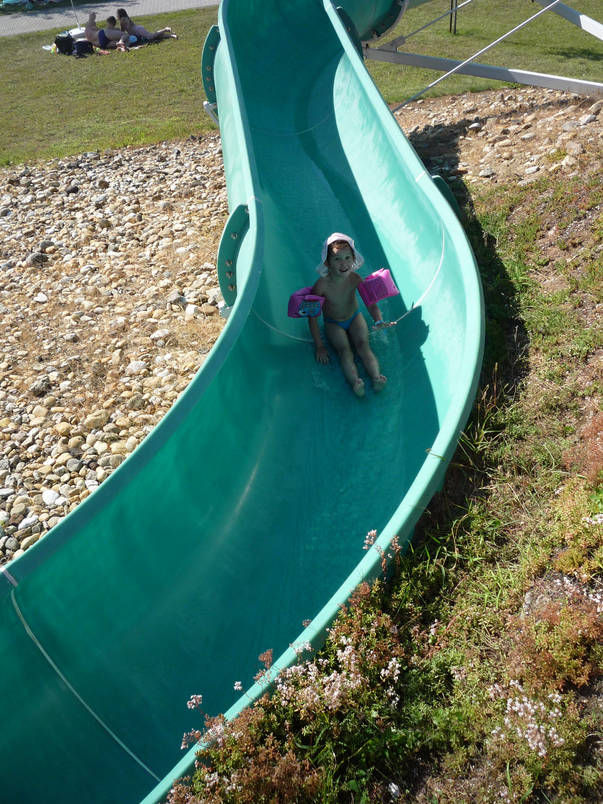 2010 Július 09 Cegléd Aquapark, Jázmin csúszik