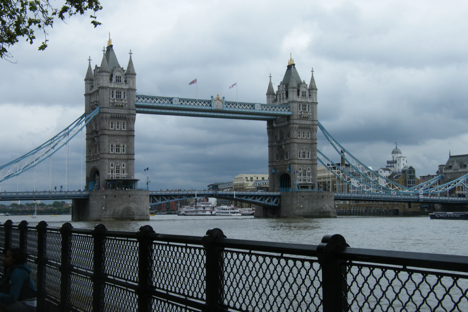London2008. 637