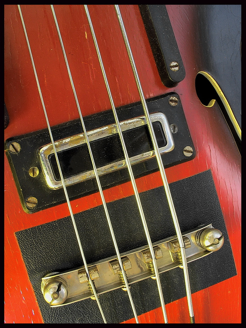 Egy régi bass-guitar – 1967.