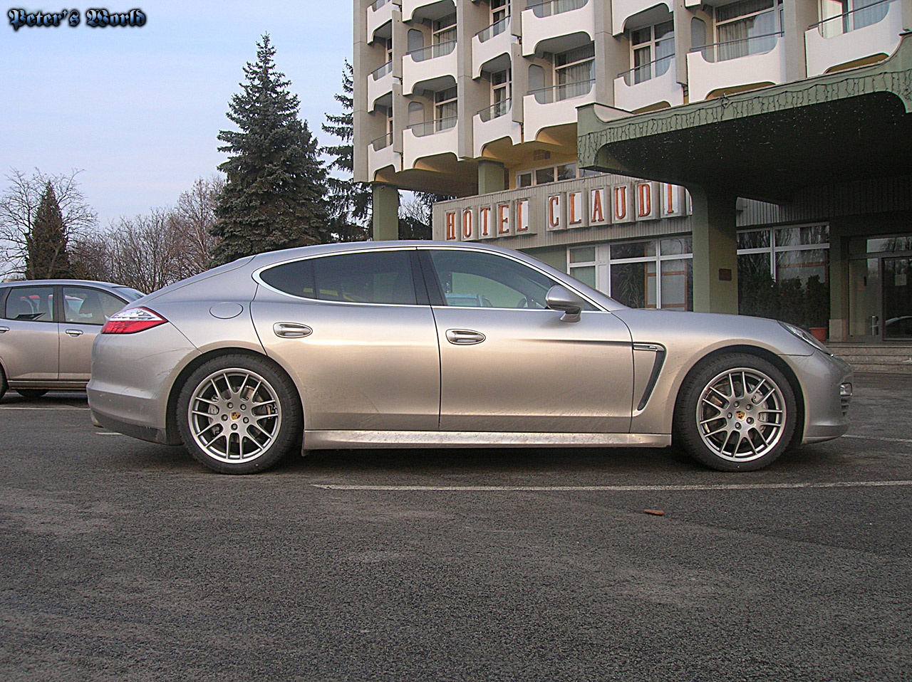 Porsche Panamera 4S