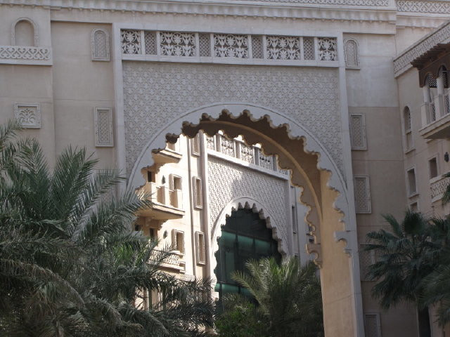 Al Qasr (6) 3 1